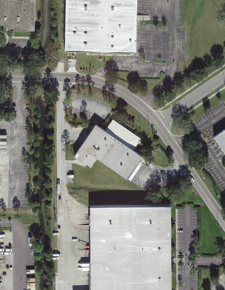 More Photos Of 1920 Cypress Lake Dr, Orlando Manufacturing For Lease