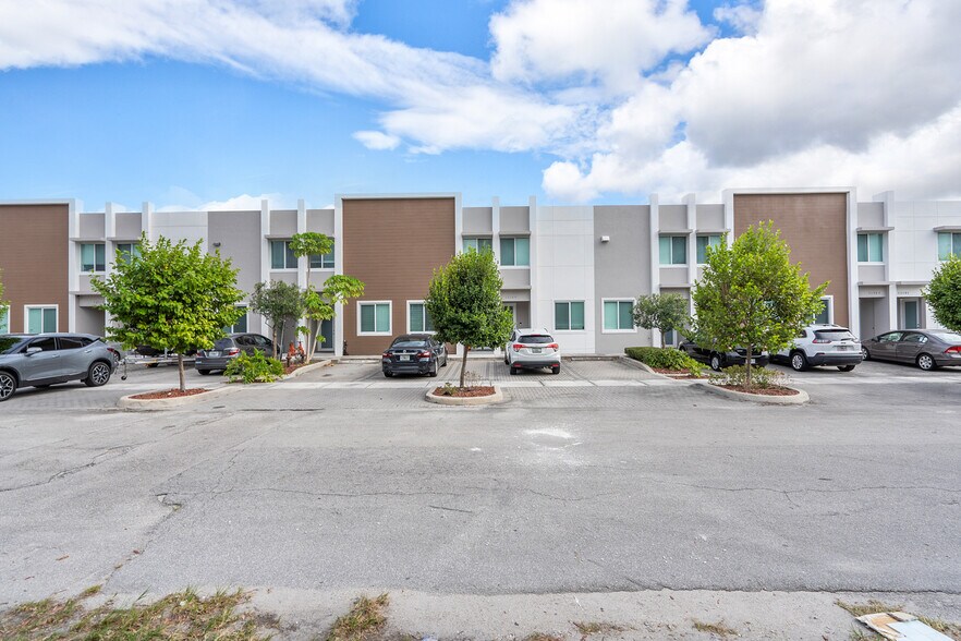 More Photos Of 509 NE 121st St, North Miami Apartments For Sale