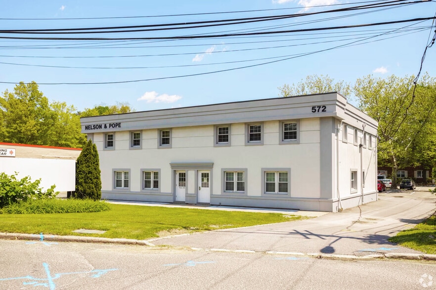 More Photos Of 568-572 Walt Whitman Rd, Melville Office For Sale