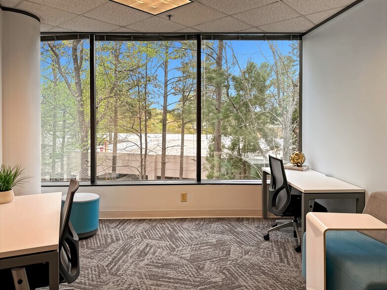 More Photos Of 8601 Six Forks Rd, Raleigh Coworking Space