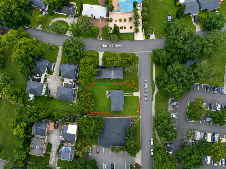 More Photos Of 230 Strathy Ln, Winter Park Specialty For Sale