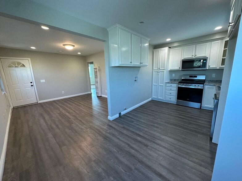 More Photos Of ,  Unknown For Sale