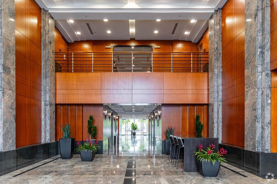 More Photos Of 1000 Corporate Center Dr, Franklin Office For Lease