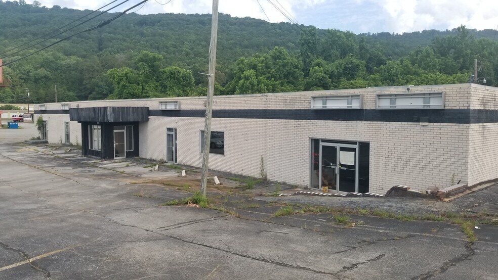 More Photos Of 0 Highway 136, Trenton Garden Center For Sale
