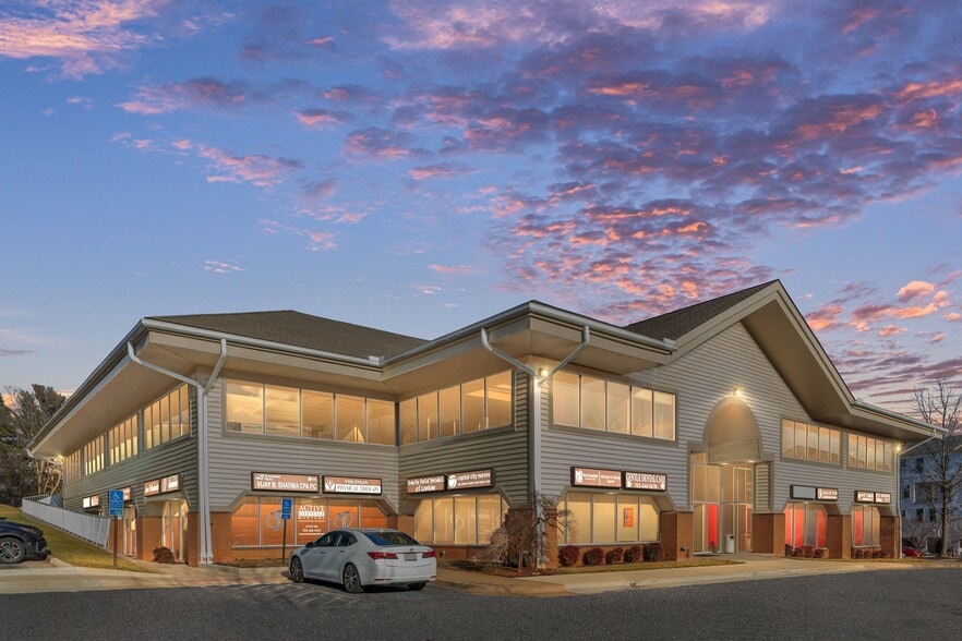 More Photos Of 20 Pidgeon Hill Dr, Sterling Medical For Sale