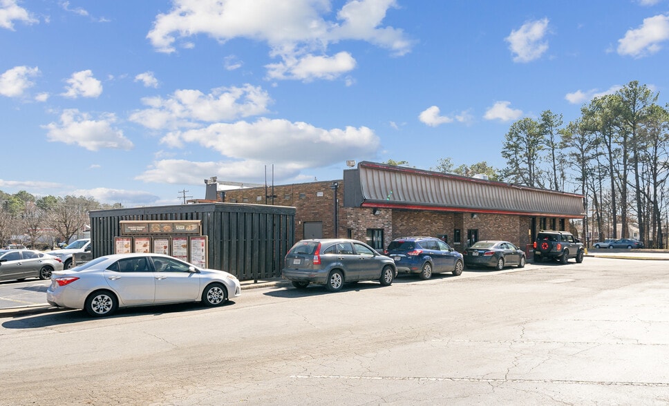 More Photos Of 2200 E Laburnum Ave, Richmond Fast Food For Lease