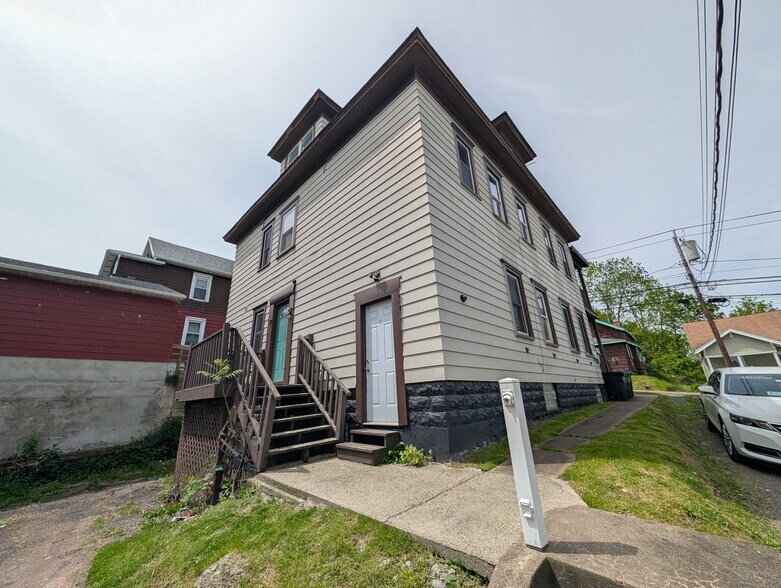 More Photos Of 405 Cogswell Ave, Syracuse Apartments For Sale