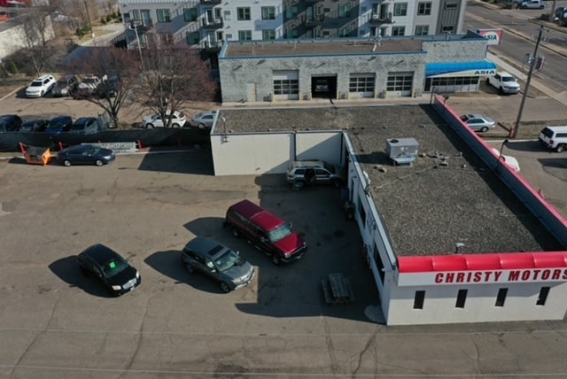 More Photos Of 5272 W Broadway Ave, Crystal Auto Dealership For Sale