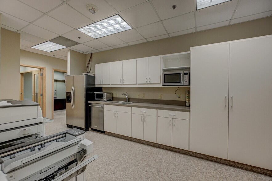 More Photos Of 1201 Yale Pl, Minneapolis Apartments For Sale