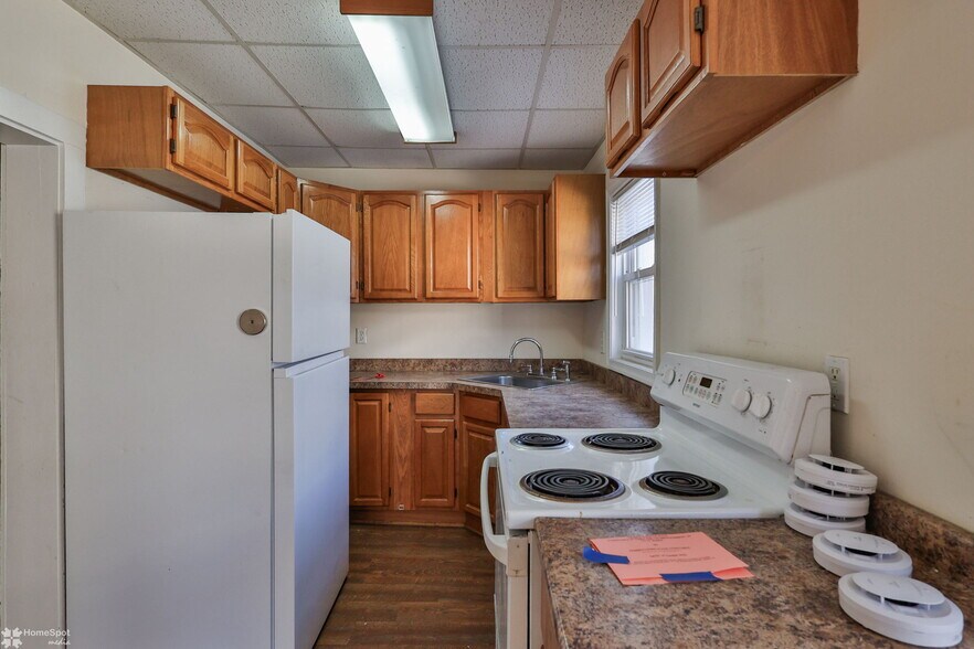 More Photos Of 38 W Central Ave, Bangor Apartments For Sale