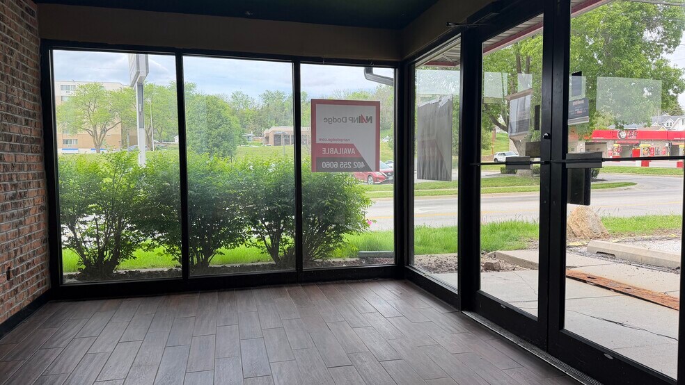 More Photos Of 1235 E Pierce St, Council Bluffs General Retail For Sale