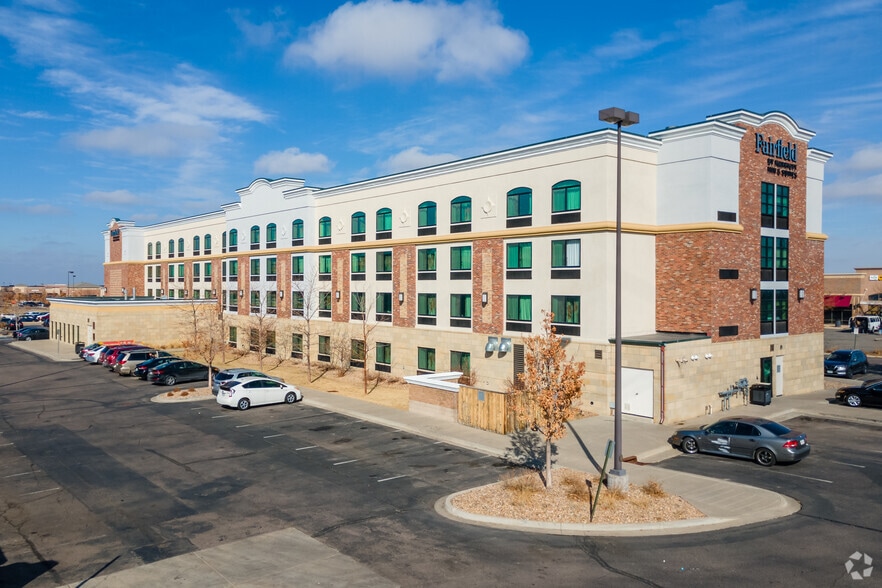 More Photos Of 24192 E Prospect Ave, Aurora Hotel For Sale