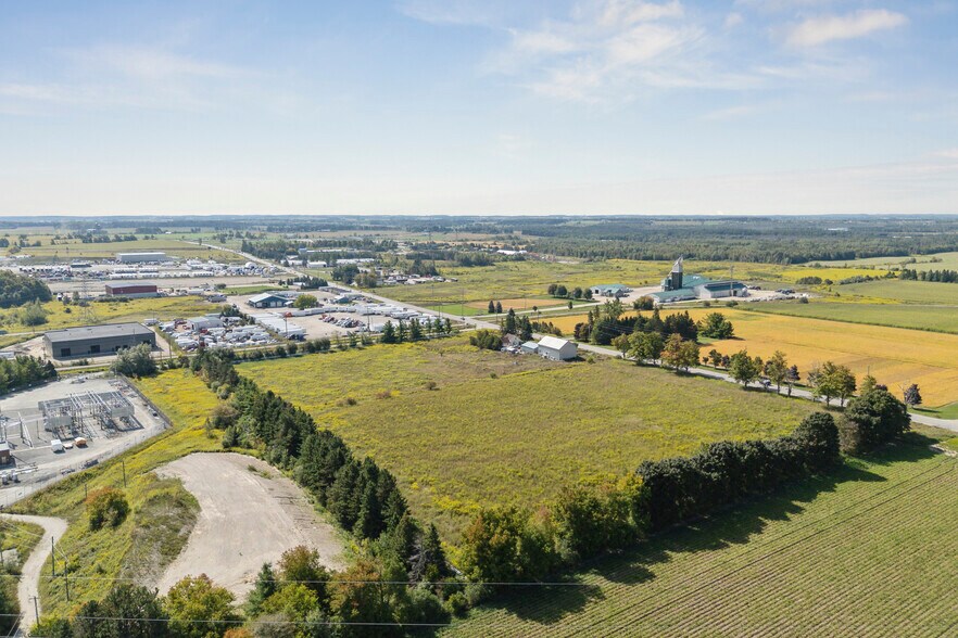 More Photos Of 473101 County Rd 11, Amaranth Land For Lease