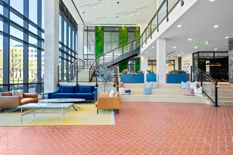 More Photos Of 2311 Dulles Station Blvd, Herndon Apartments For Lease