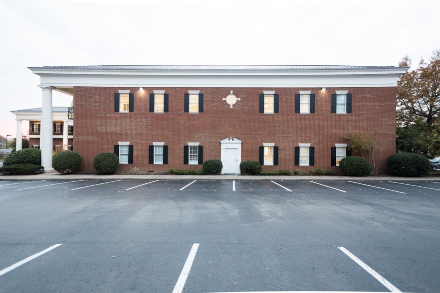 More Photos Of 112 Long Hollow Pike, Goodlettsville Office For Lease