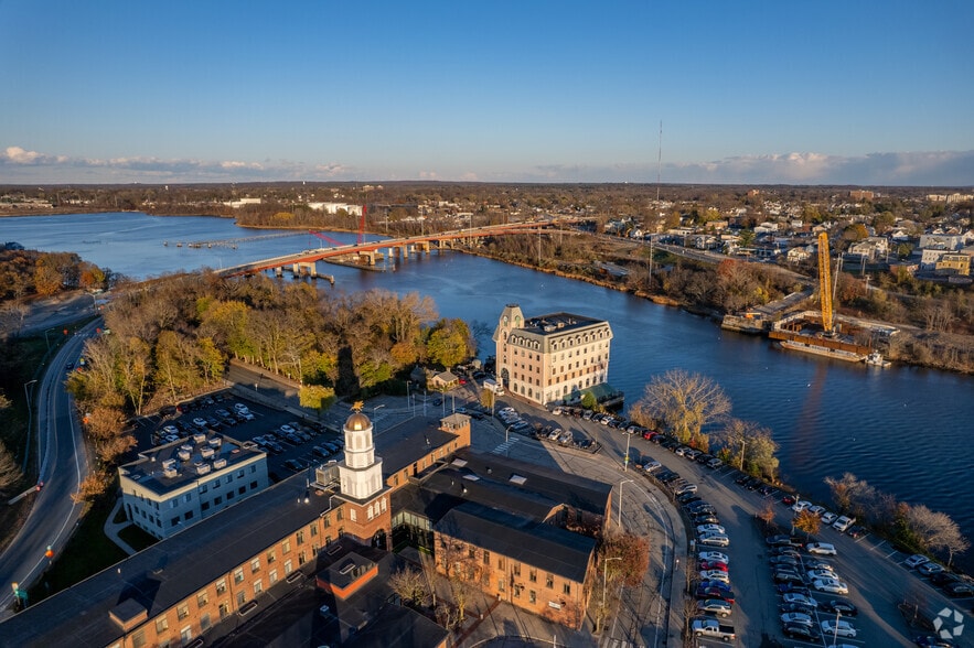 More Photos Of 4 Richmond Sq, Providence Office For Lease