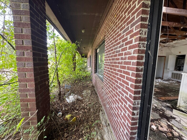 More Photos Of 24022 Highway 12, Lexington Land For Sale
