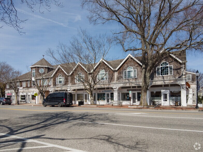Primary Photo Of 66 Newtown Ln, East Hampton Storefront Retail Office For Lease