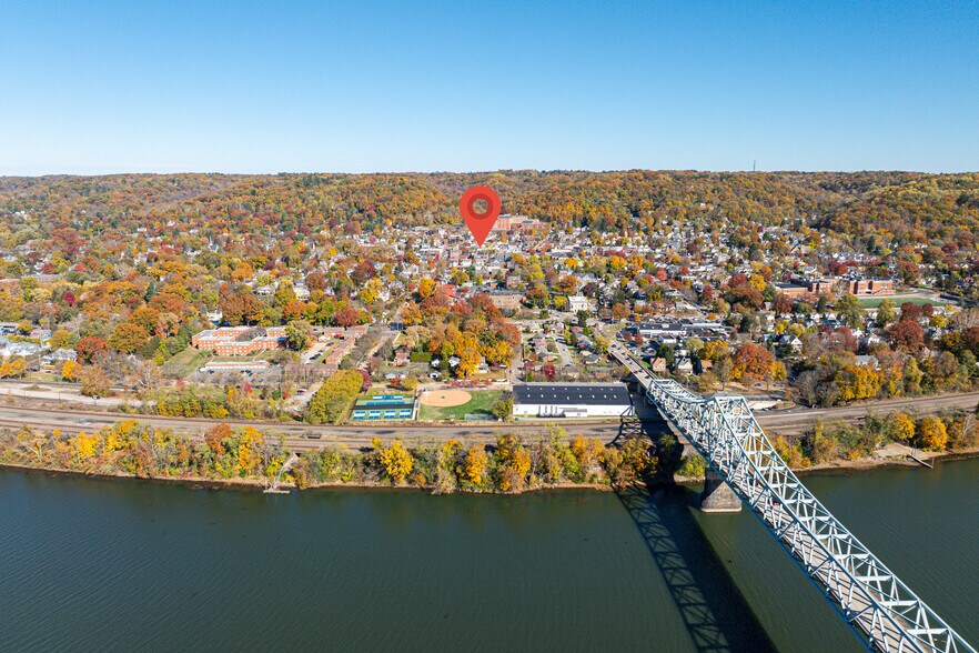 More Photos Of 439-441 Beaver St, Sewickley Storefront Retail Office For Sale