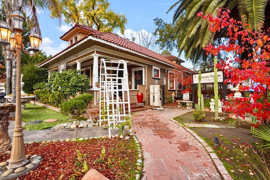 More Photos Of 1126 14th St, Modesto Restaurant For Sale