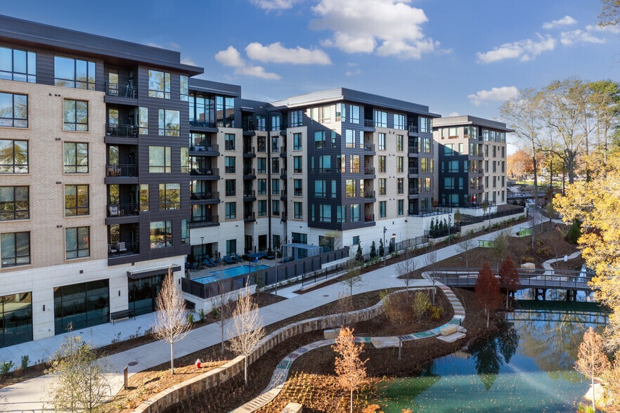 More Photos Of 352 S Walker St, Cary Apartments For Lease
