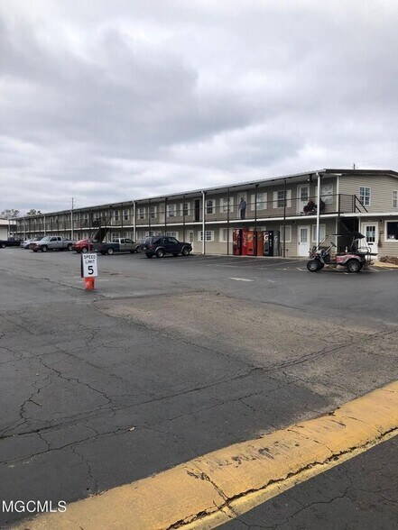 More Photos Of 190 Beauvoir Rd, Biloxi Trailer Camper Park For Sale