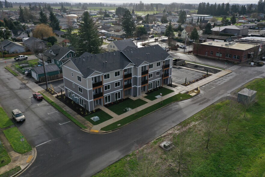 More Photos Of 600 4th St, Gervais Apartments For Lease
