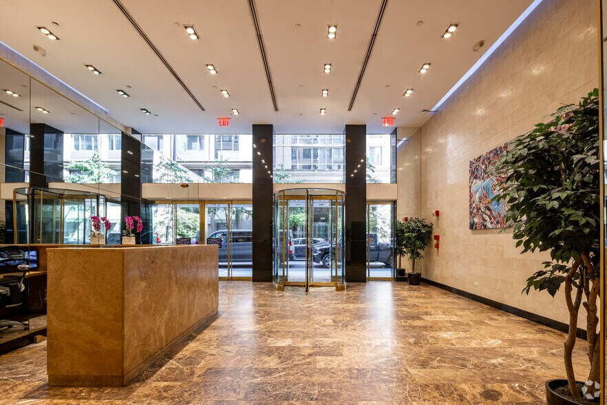 More Photos Of 325 W 38th St, New York Loft Creative Space For Lease