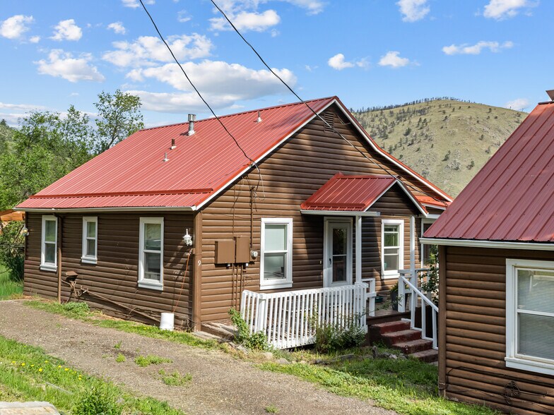 More Photos Of 1110 W US Highway 34, Loveland Manufactured Housing Mobile Home Park For Sale