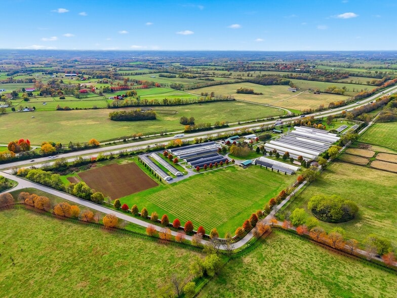 More Photos Of 4610 Hamilton Ln, Lexington Specialty For Sale