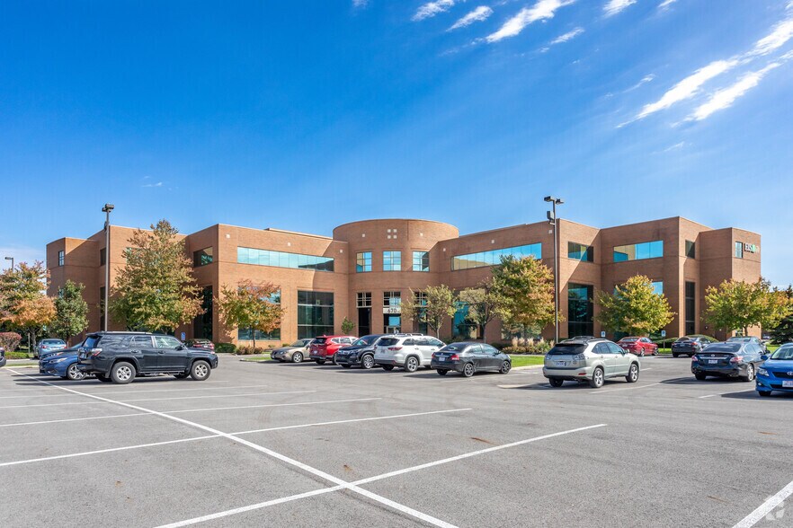 More Photos Of 630 Morrison Rd, Gahanna Unknown For Lease