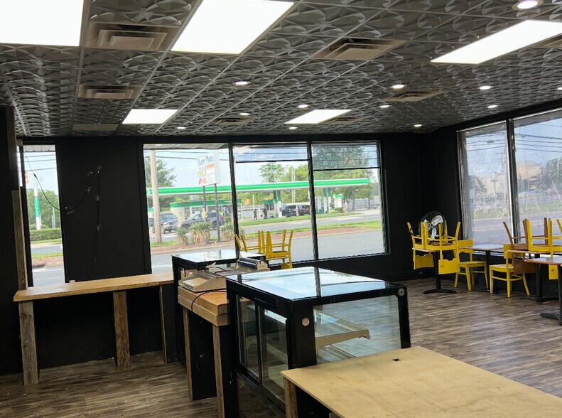 More Photos Of 1100-1102 State Route 34, Aberdeen Unknown For Lease