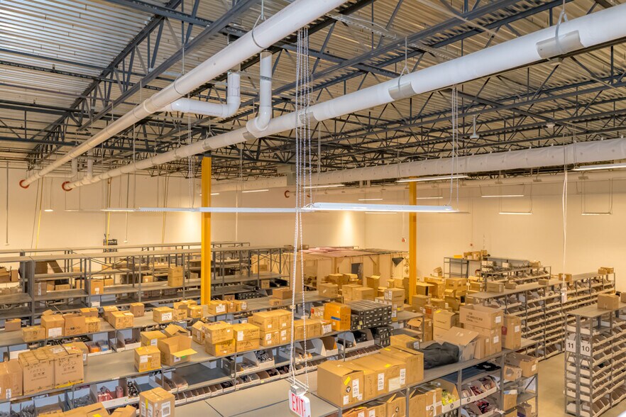 More Photos Of 1060 Goodrich Ave, Sarasota Warehouse For Sale