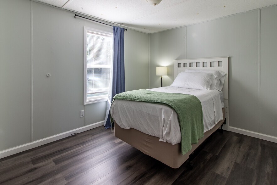 More Photos Of 20221 SW 5th Pl, Dunnellon Specialty For Sale