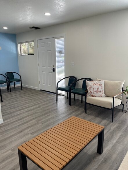 More Photos Of 280 N Jackson Ave, San Jose Medical For Lease
