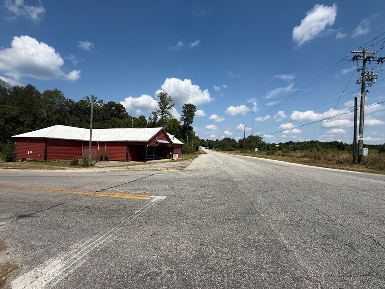 More Photos Of 11186 AL Highway 51, Opelika Storefront For Sale