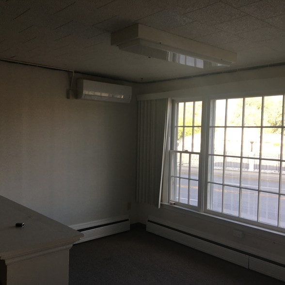 More Photos Of 1425 Abbott Rd, Buffalo Storefront Retail Office For Lease