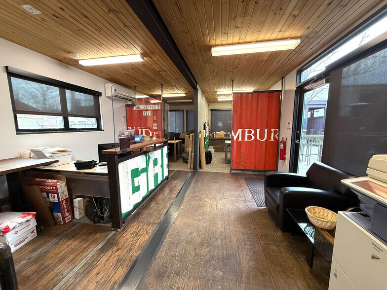 More Photos Of 2500 Larimer St, Denver Storefront Retail Office For Lease