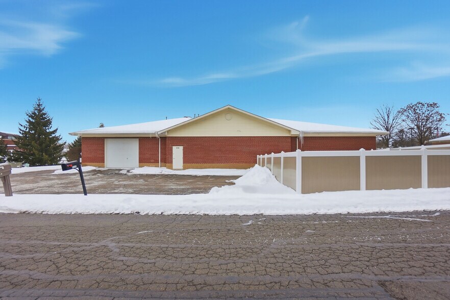 More Photos Of 9685-9725 Dayton Lebanon Pike, Dayton Storefront Retail Office For Sale