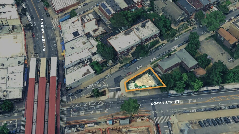 Primary Photo Of 711 E 241st St, Bronx Land For Lease