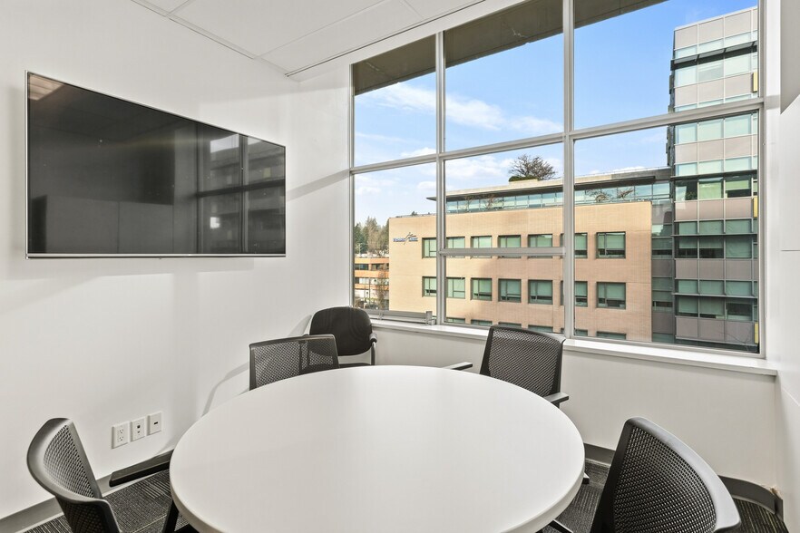 More Photos Of 233 Nelson's Cres, New Westminster Office For Sale