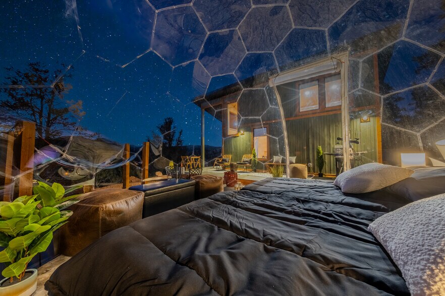 More Photos Of 342 Overlook Ln, Glendale Specialty For Sale