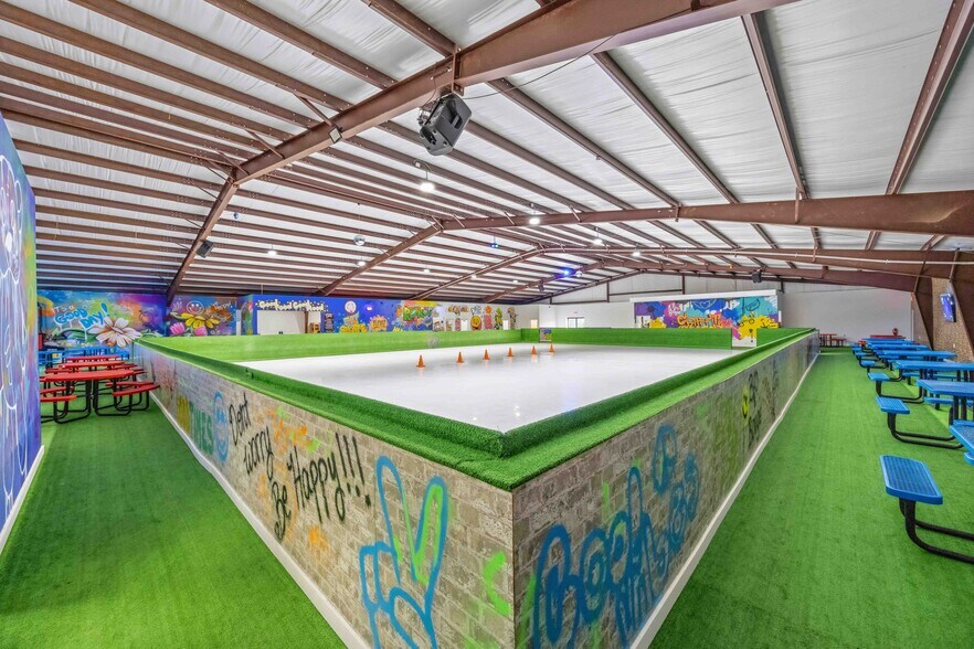 More Photos Of 1061 County Road 6111, Dayton Industrial For Sale