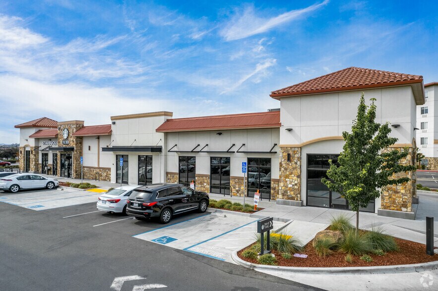 More Photos Of 67 Golf Course Dr, Rohnert Park Freestanding For Sale