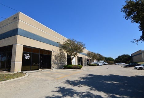 More Photos Of 12100 Crownpoint Dr, San Antonio Warehouse For Lease