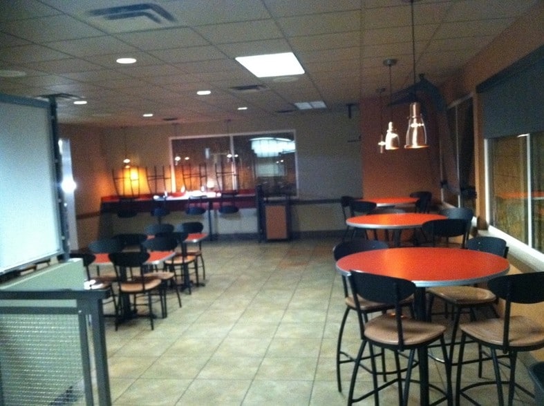 More Photos Of 3020 E 29th Ave, Spokane Restaurant For Lease