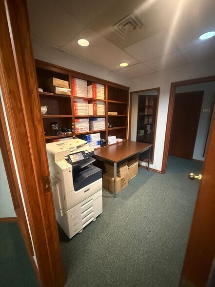 More Photos Of 2251 N Woodlawn Blvd, Wichita Medical For Sale