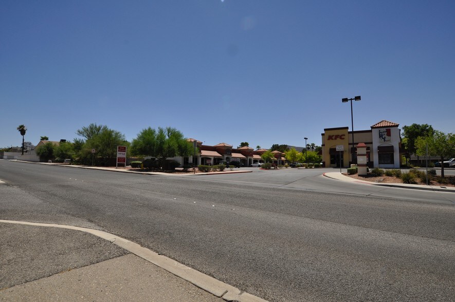 More Photos Of 650 E Horizon Dr, Henderson Restaurant For Sale