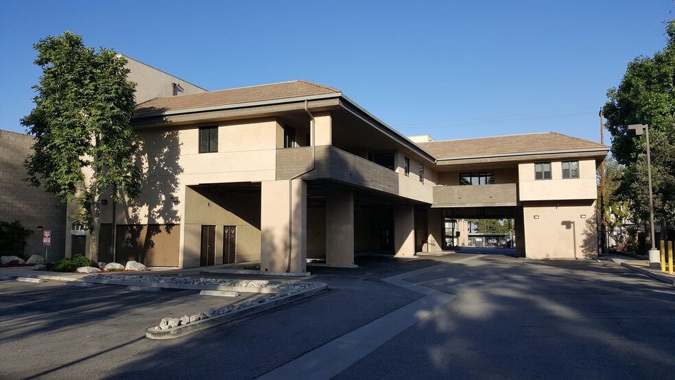 More Photos Of 830 S Citrus Ave, Azusa Medical For Lease