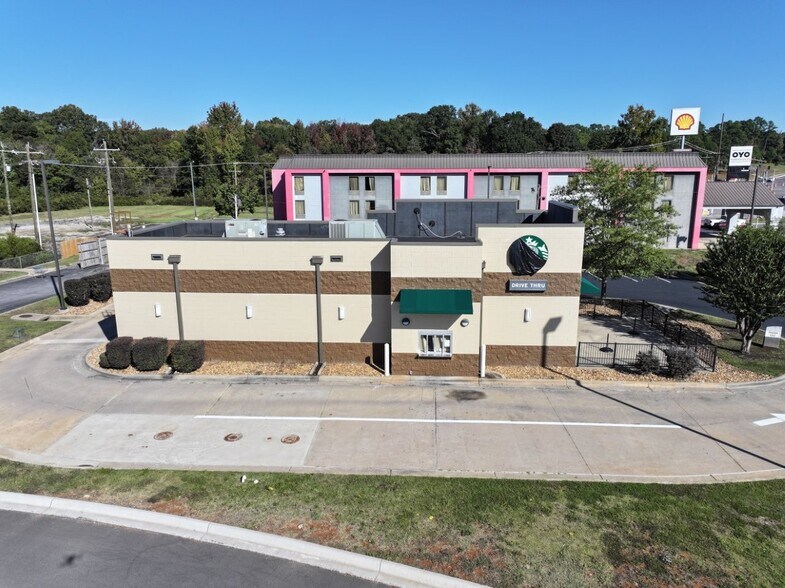 More Photos Of 2090 John Harden Rd, Jacksonville Fast Food For Lease